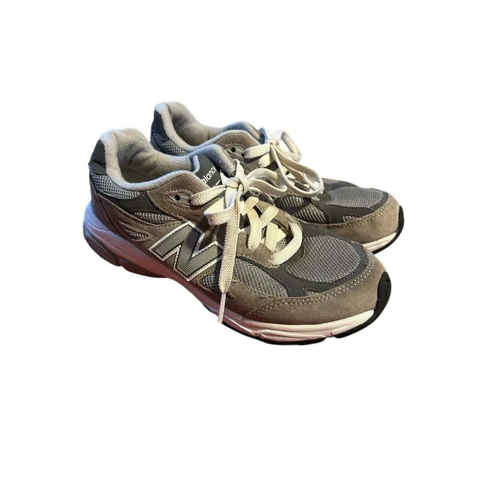 New Balance 990 Classic Grey Comfort Running Shoes‎ Boys (Size: 5.5) KJ990GRG